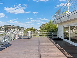 Building Photo - 685 Noe St