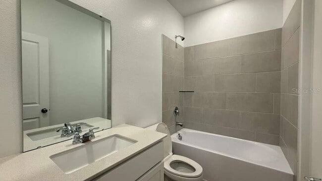 Building Photo - 5147 Natalia Dr