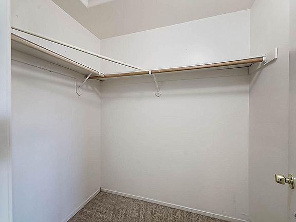 Building Photo - 1218 Engelberg Dr