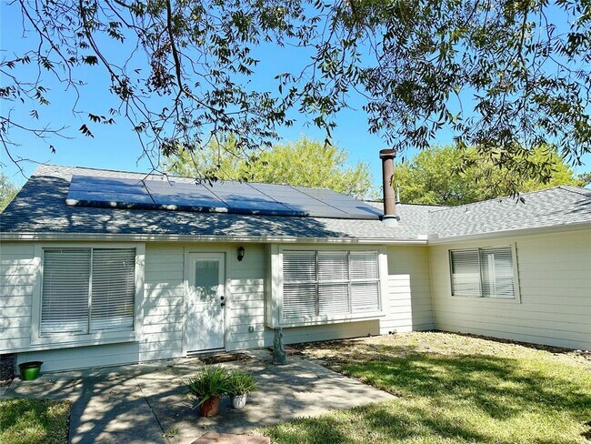 Building Photo - 2531 Orion Dr