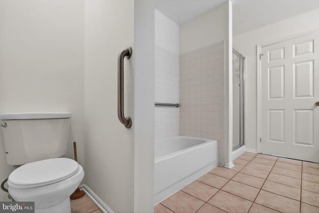 Building Photo - 324 Tuvira Ln