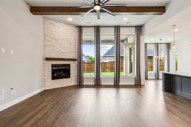 Building Photo - 2232 Grey September St