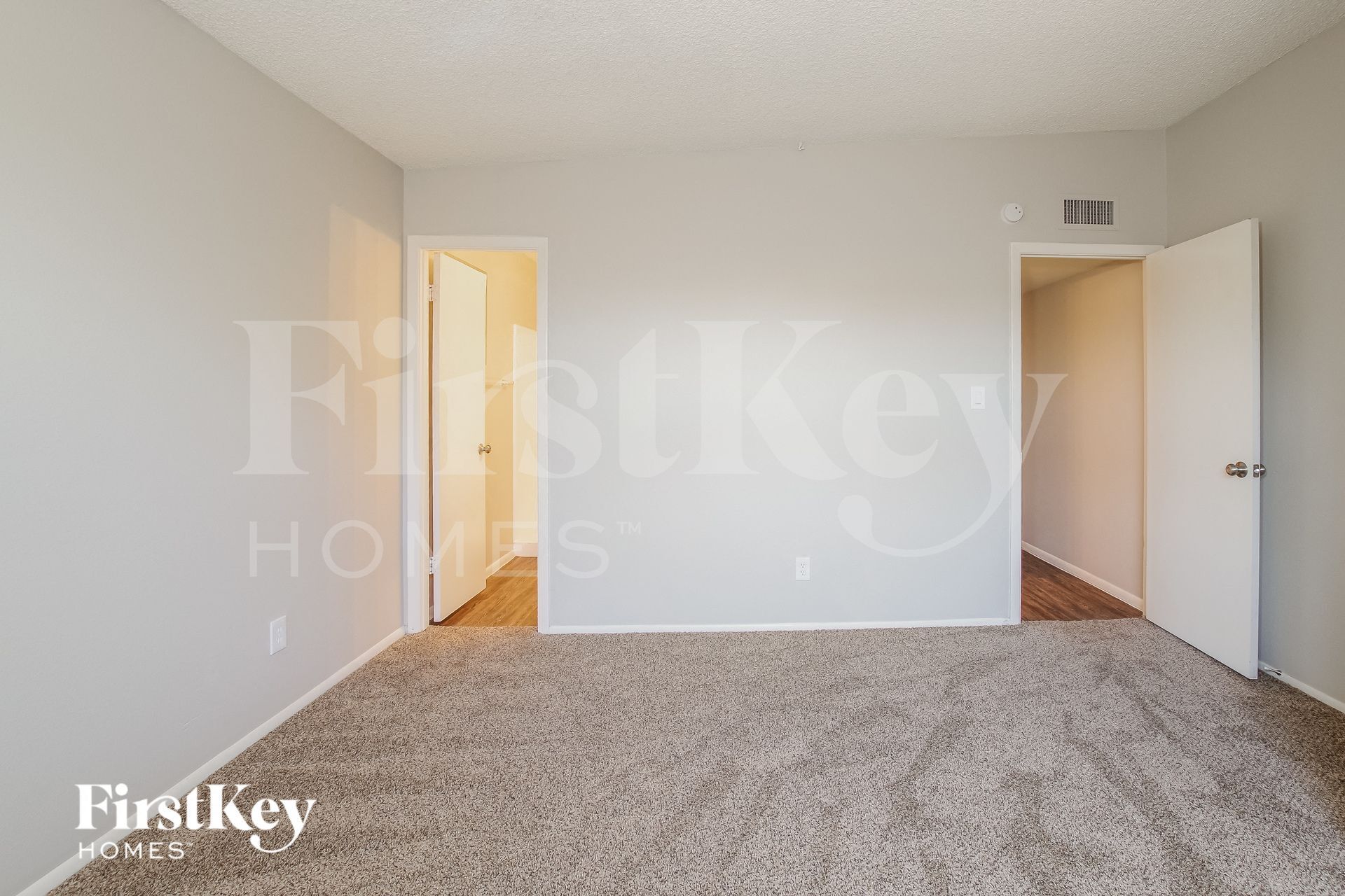 Building Photo - 3341 W Desert Cove Ave