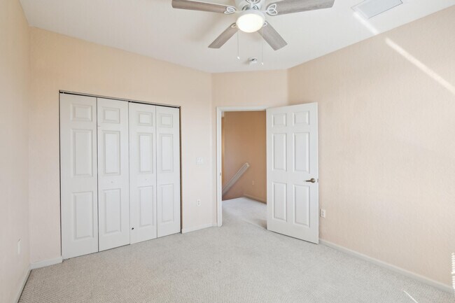 Building Photo - 2584 Stockbridge Square SW