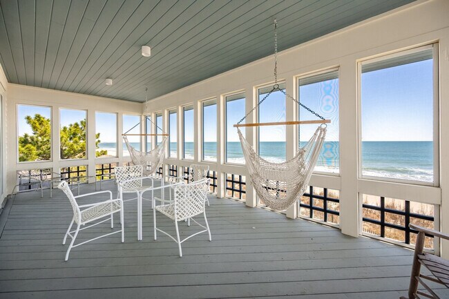 Building Photo - 886 Debordieu Blvd