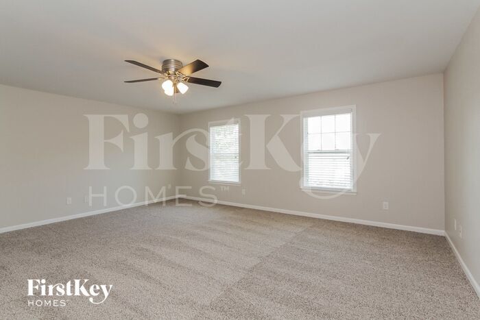 Building Photo - 111 N Cromwell Dr