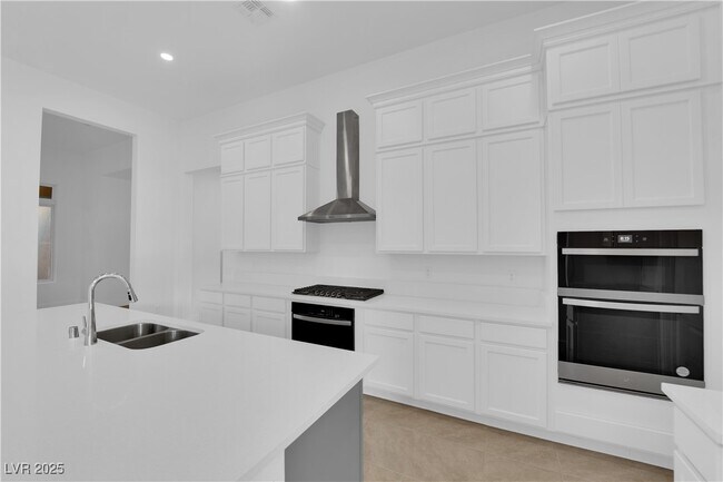 Building Photo - 11049 Concord Vly Dr