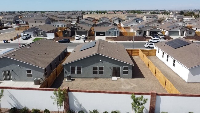 Building Photo - 5805 Beltrami Pl