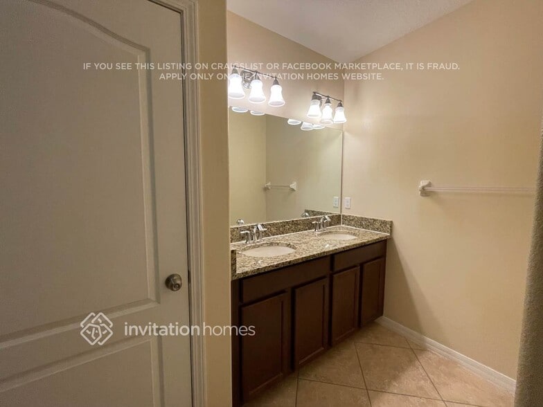 Building Photo - 1775 Hadden Hall Pl