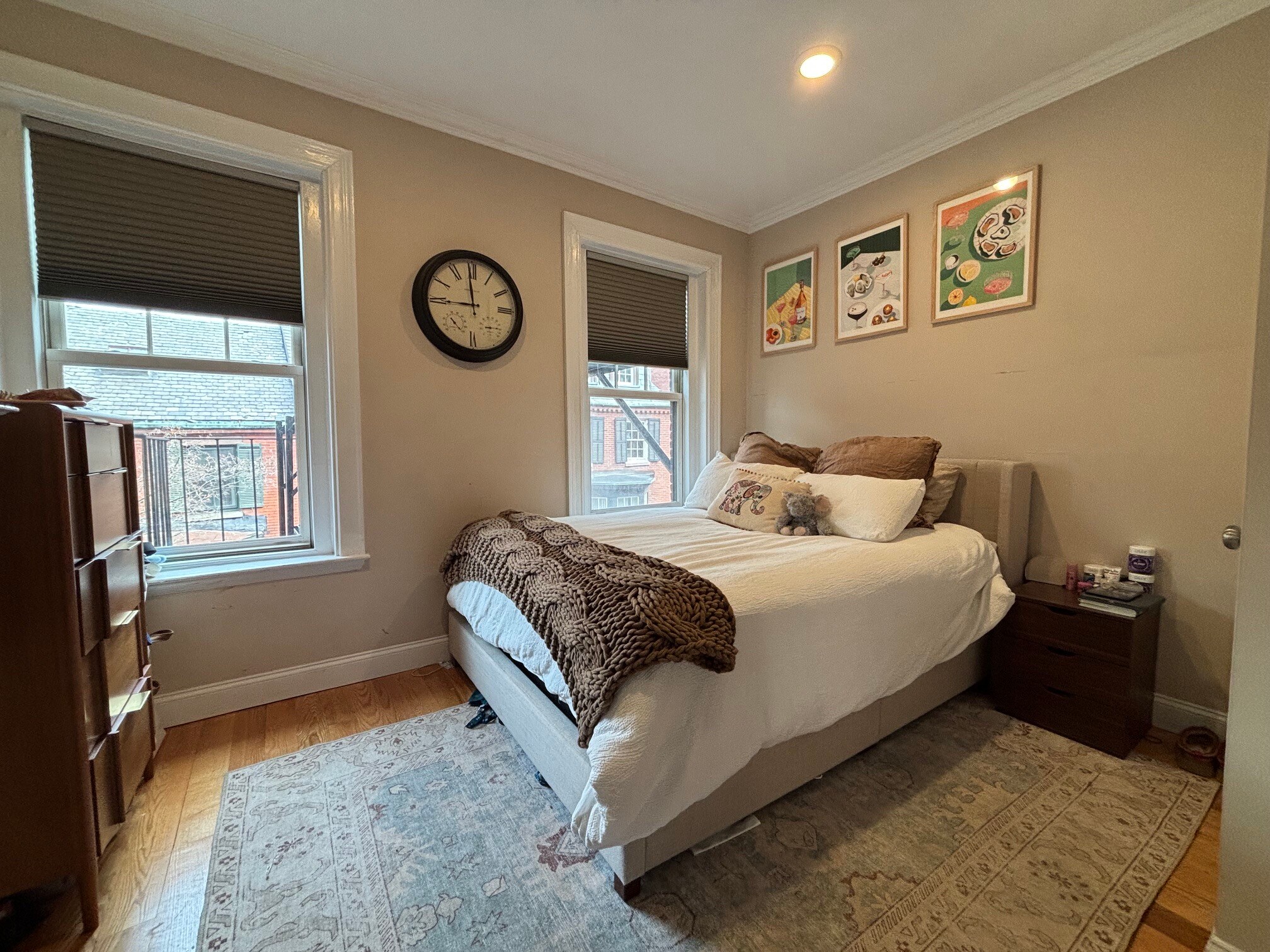 Building Photo - 92 Pinckney St