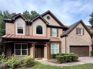 Building Photo - 2256 Peach Shoals Cir