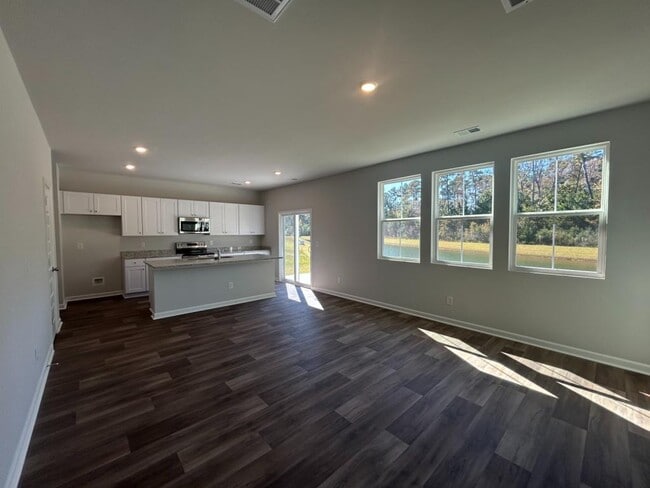 Building Photo - 762 Sturdy Root Pl