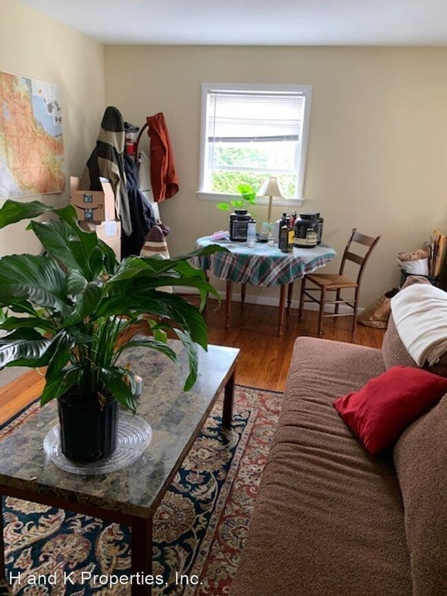 Building Photo - 2 br, 1 bath House - 219 Blue Ridge Trail