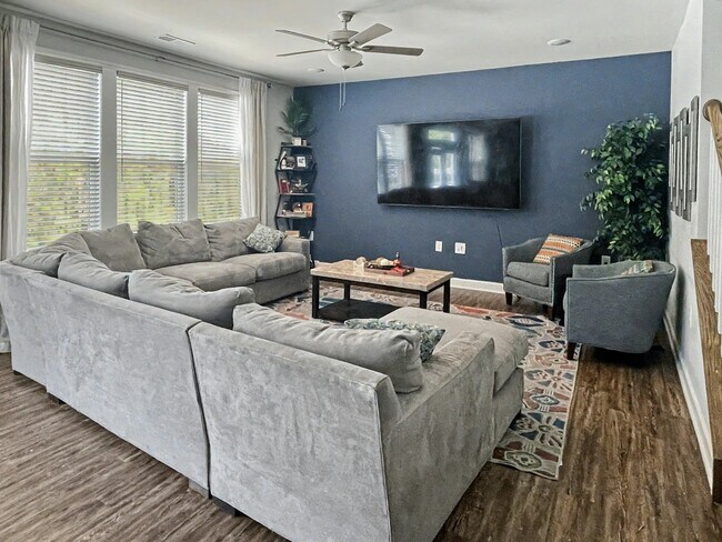 Building Photo - 81 Alder Creek Ct