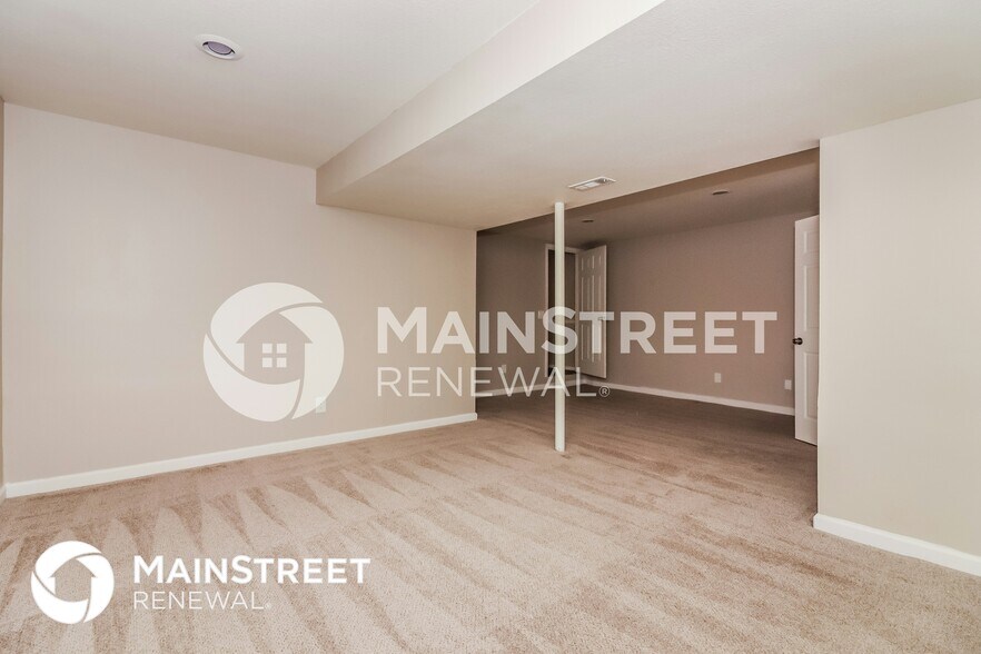 Building Photo - 121 E Remington Terrace