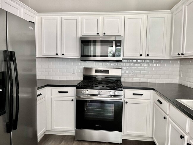Building Photo - 4412 Companeros Way