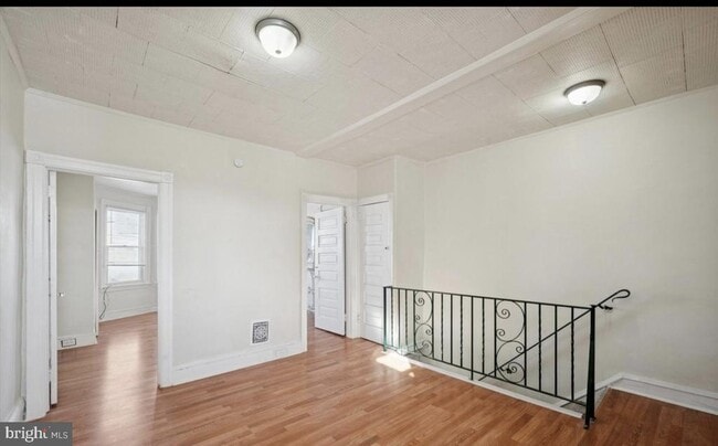 Building Photo - 77 N Keystone Ave