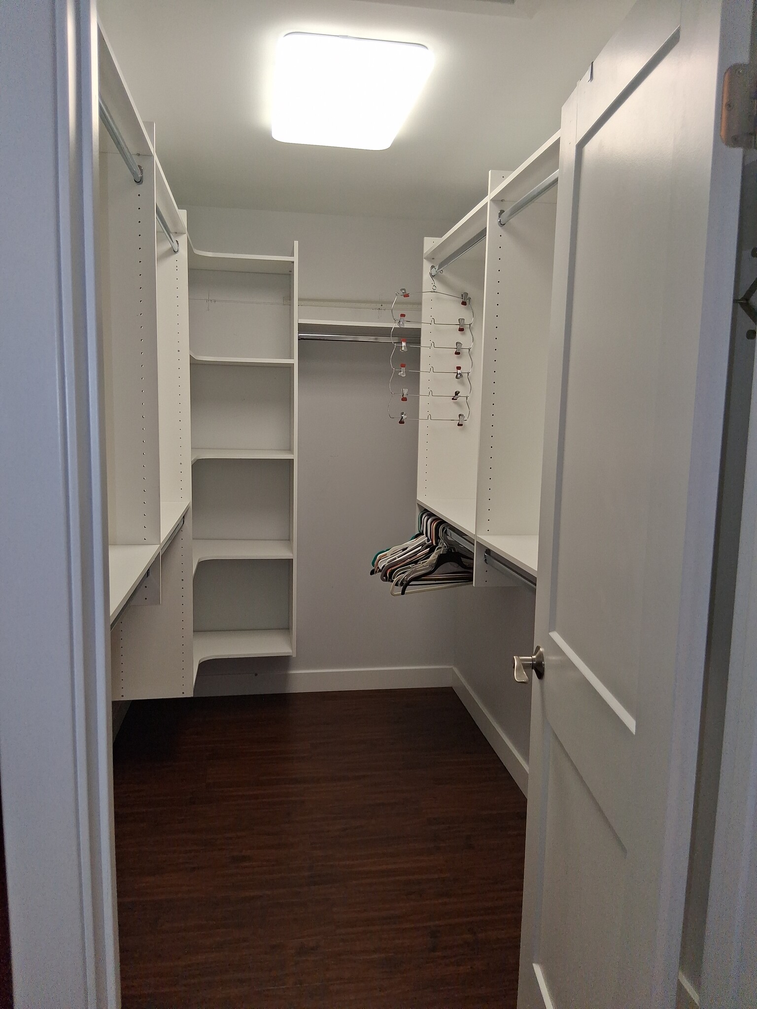 Master Suite Walkin Closet - 2710 English Rd