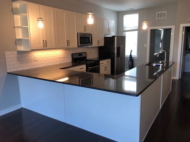 Kitchen - 1806 Frankford Ave