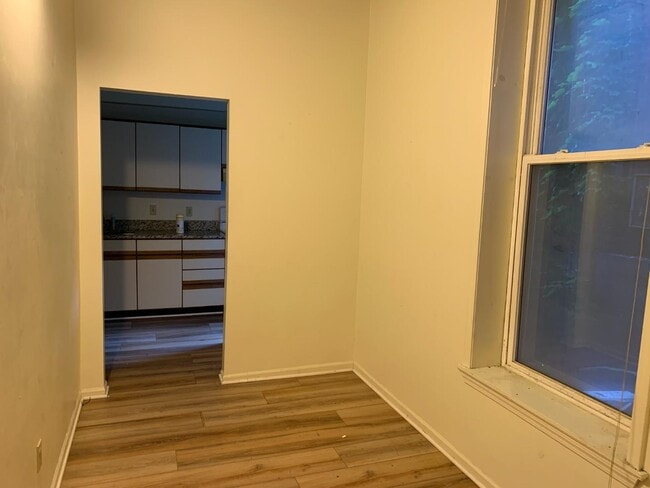 Building Photo - 224-226 W Michigan Ave - Apt 3