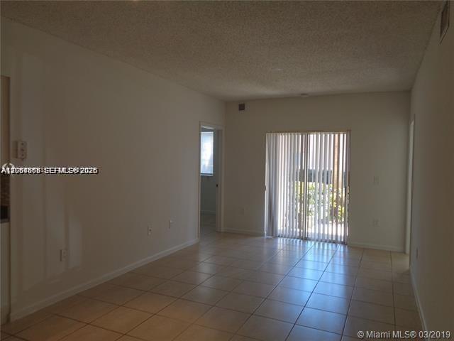 Building Photo - 3271 Sabal Palm Manor
