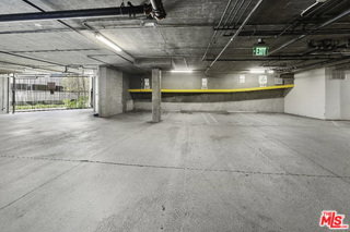 Building Photo - 1820 Benecia Ave