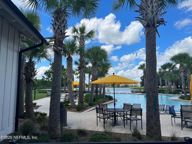 Building Photo - 238 Wineberry Ln