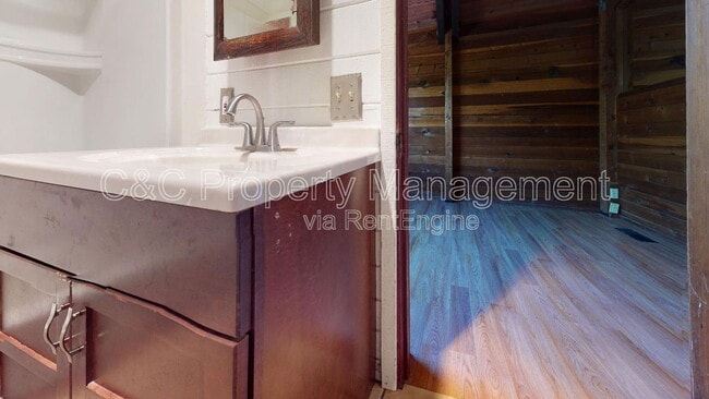 Building Photo - 9 Calle De Paloma