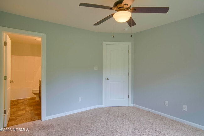 Building Photo - 142 Beacon Woods Dr