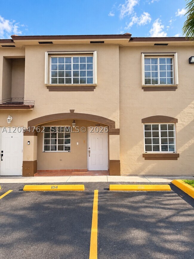 Building Photo - 8060 W 28th Ct