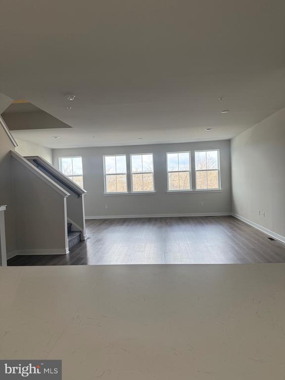 Building Photo - 83 Four Leaf Dr