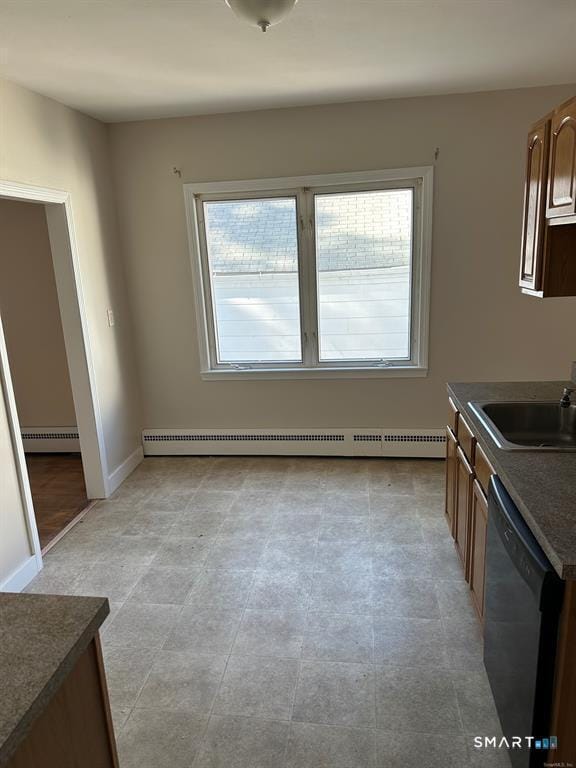 Building Photo - 10 Evans Rd