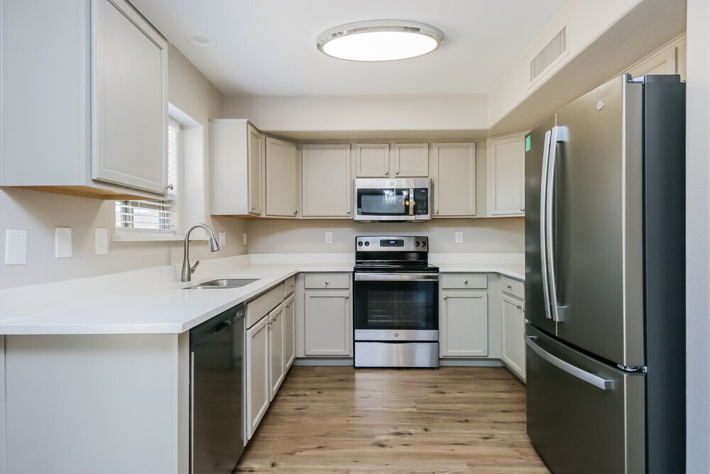 Building Photo - 4810 W Beautiful Ln