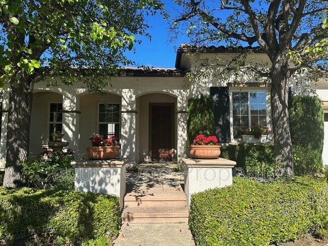 Building Photo - 5199 Via Dolores