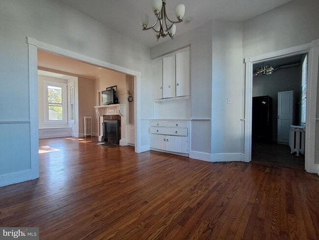 Building Photo - 108 S Clifton Ave