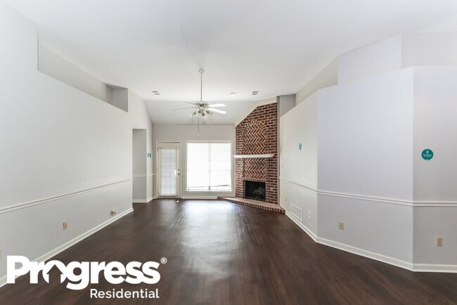 Building Photo - 10165 Fox Chase Dr