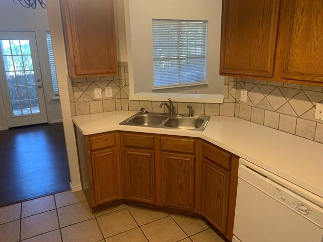 Building Photo - 4577 Woodsboro Ln