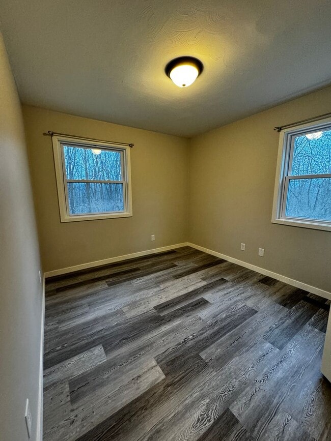 Building Photo - Country Living with a 3-Bedroom, 2-Bath Ho...