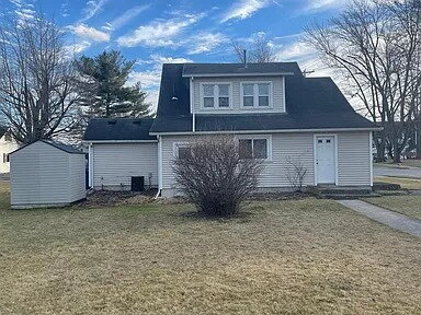 Building Photo - Two story home with four bedrooms newly remodeled.