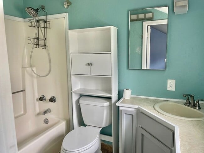 Building Photo - 539 Stevens Cir