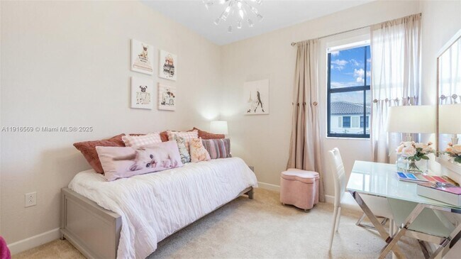 Building Photo - 24613 SW 117th Ct