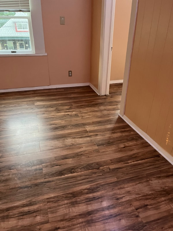 Building Photo - 19 Oakwood Ave