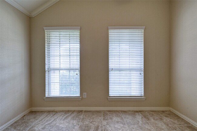 Building Photo - 3823 Cactus Field Ln