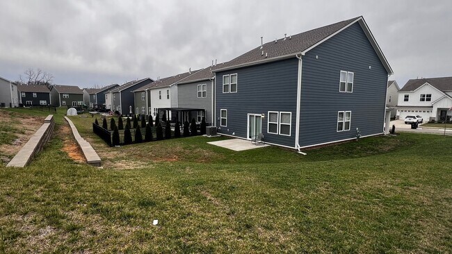Building Photo - 3015 Drumwright Wy