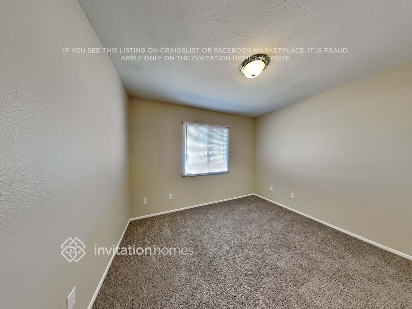Building Photo - 3265 W Country Gables Dr