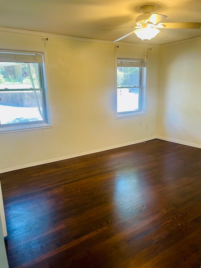 Building Photo - 2941 Caldwell Rd NE