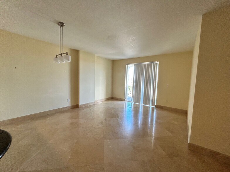 Building Photo - 7266 SW 88th St