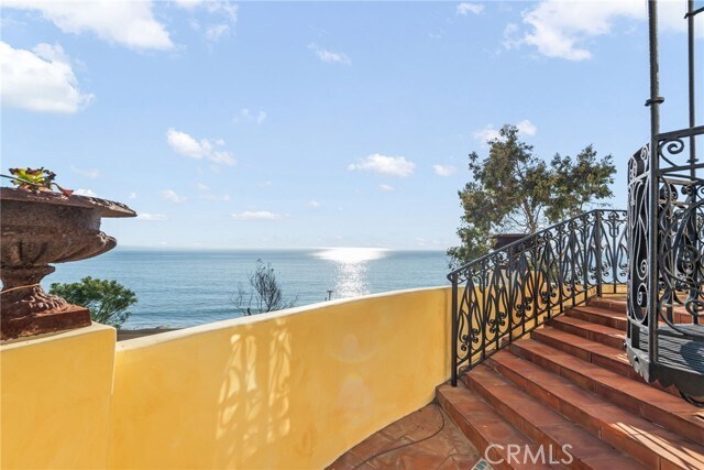 Building Photo - 17501 Castellammare Dr