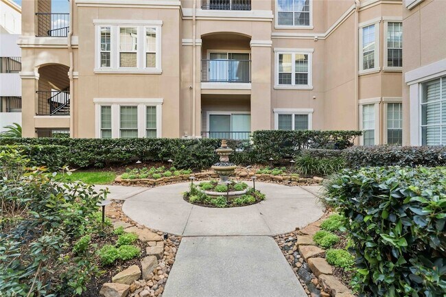 Building Photo - 3231 Allen Pkwy