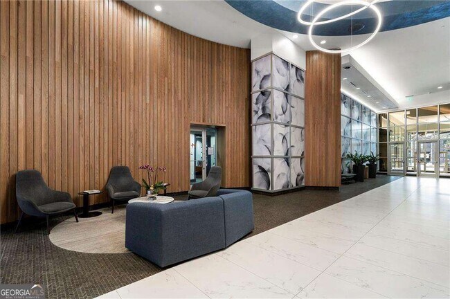 Building Photo - 923 Peachtree St NE